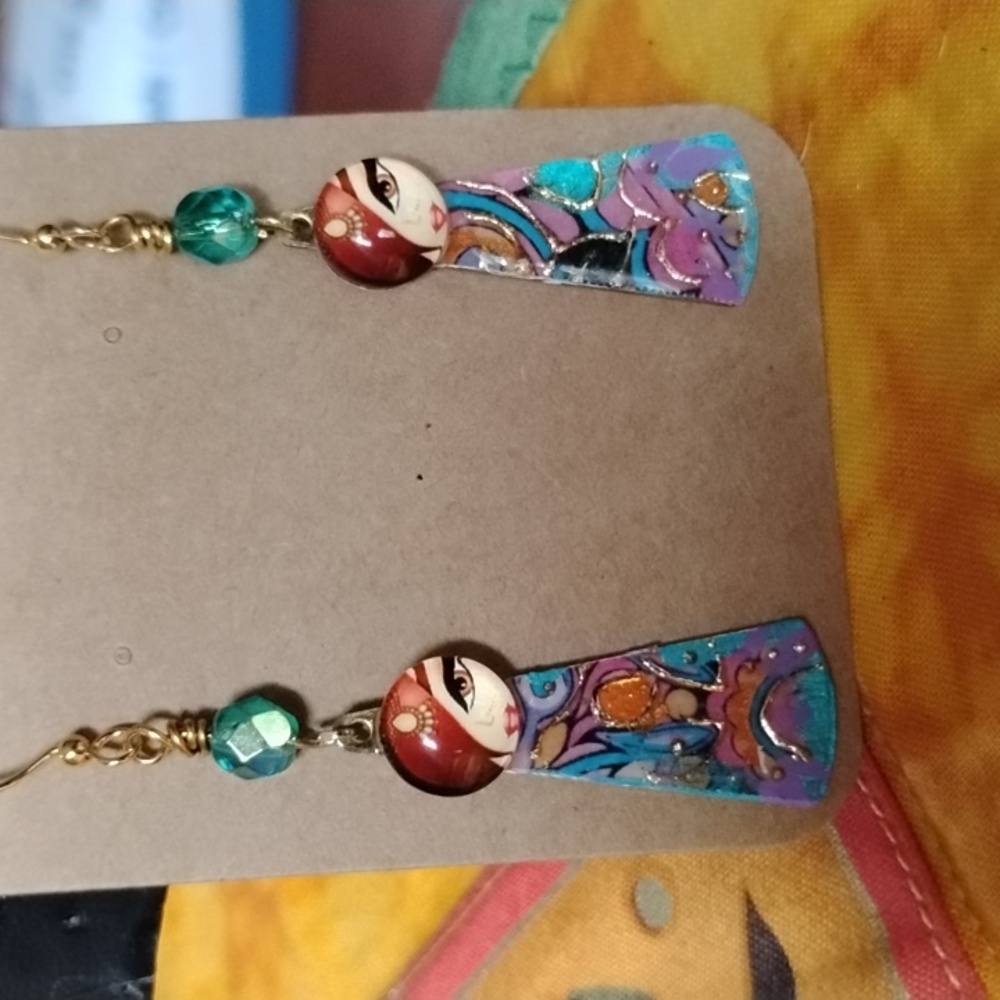 Handcrafted Artistic Mod Girl Earrings with Gold and Multicolor Design - Picture 2 of 6